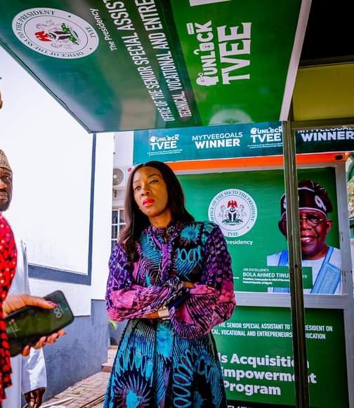 FG Gives N100m Grants to 200 Youths