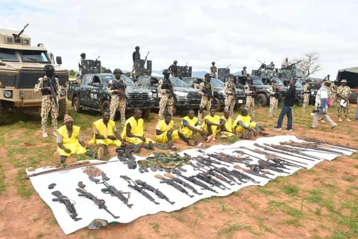 Troops Arrest 8 Suspects, Recover Cache of Ammunition in Plateau