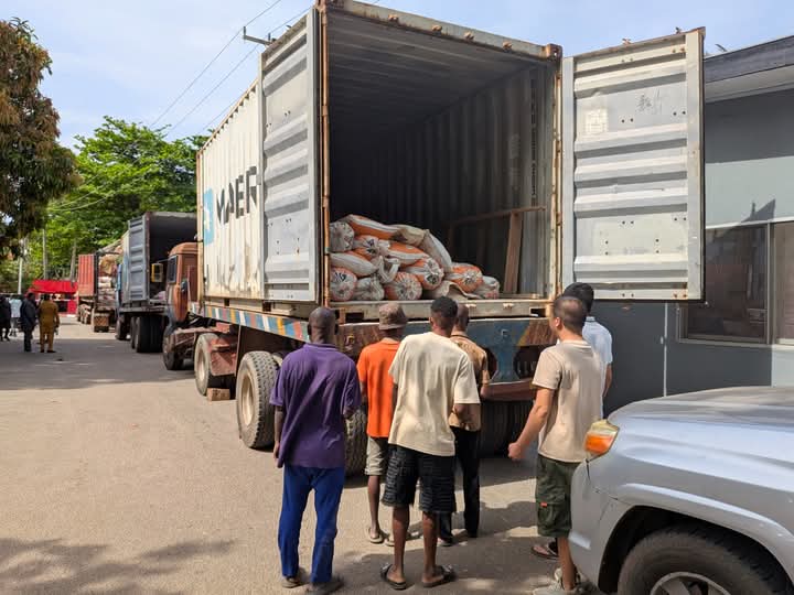 EFCC Arrests Two Chinese, Six Nigerians For Illegal Mining In Ogun